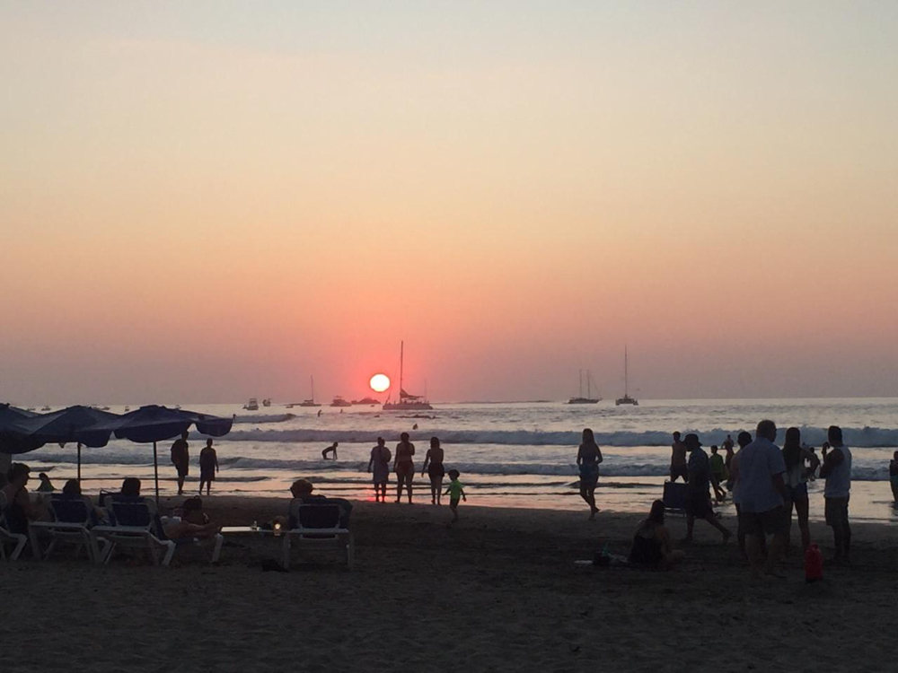 Sonnenuntergang am Strand in Tamarindo