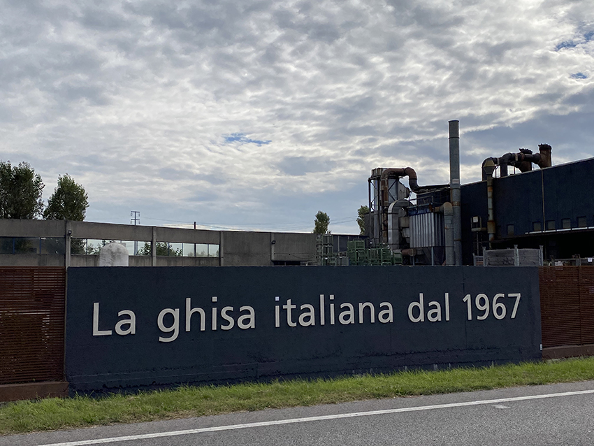 Montaggio insegne