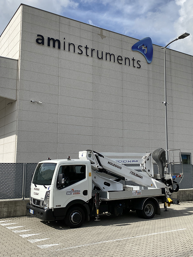 Montaggio insegne Milano