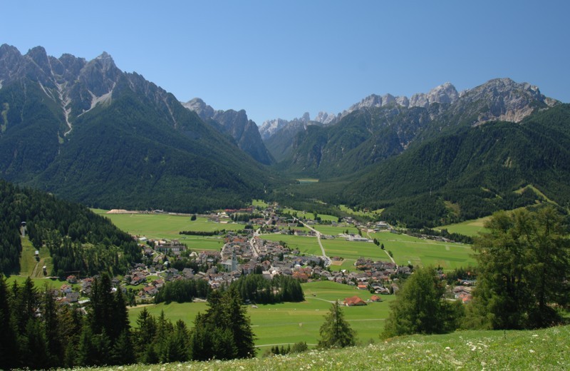 Toblach im Sommer
