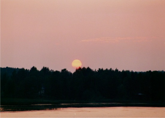 Uns begeistern die vielfältigen Szenarien am Päijänne See. Je nach dem, ob von Seeseite eine Gewitterfront naht oder der Himmel aufklart und, und, und ...