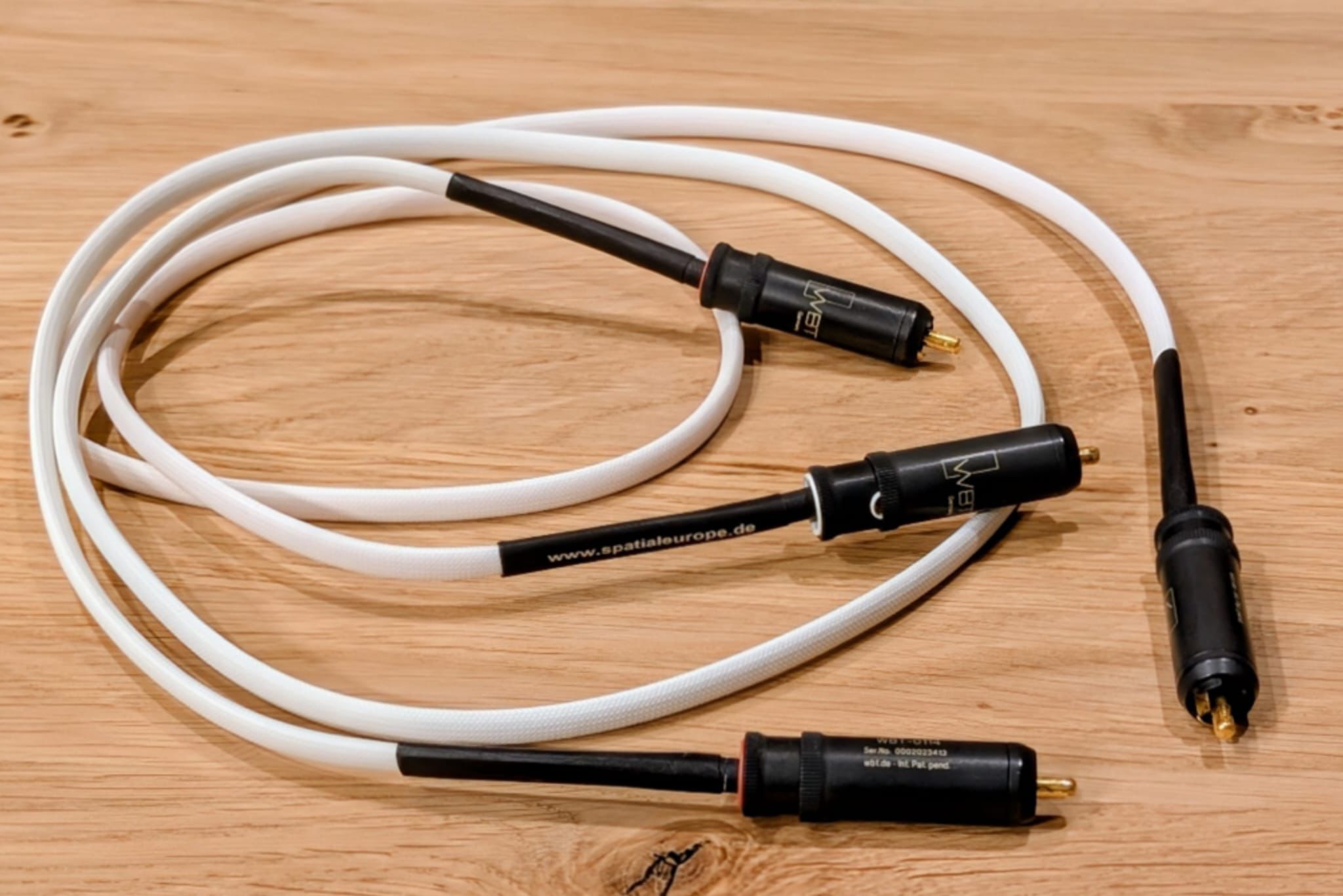 Spatial Europe Wire No. 4 - RCA-Kabel
