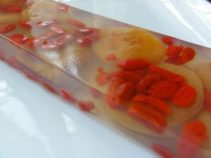 干し筍ときくらげ入り鶏のピリ辛炒め