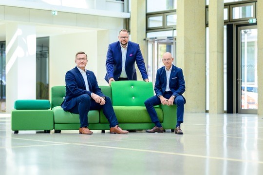 Der Vorstand der Evangelischen Bank: Thomas Katzenmayer, Joachim Fröhlich und Olaf Kreuzberg (v.l.). (c) Evangelische Bank 