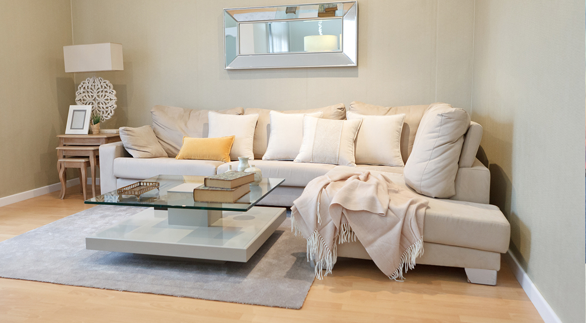Disfruta de un sofá elegante y resistente