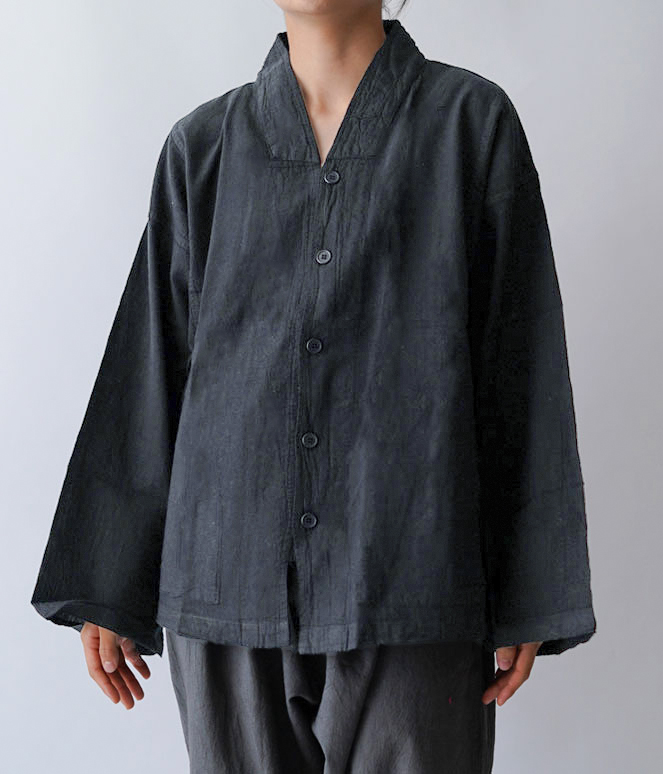 V襟シャツ 薄地 - ANANDASIA