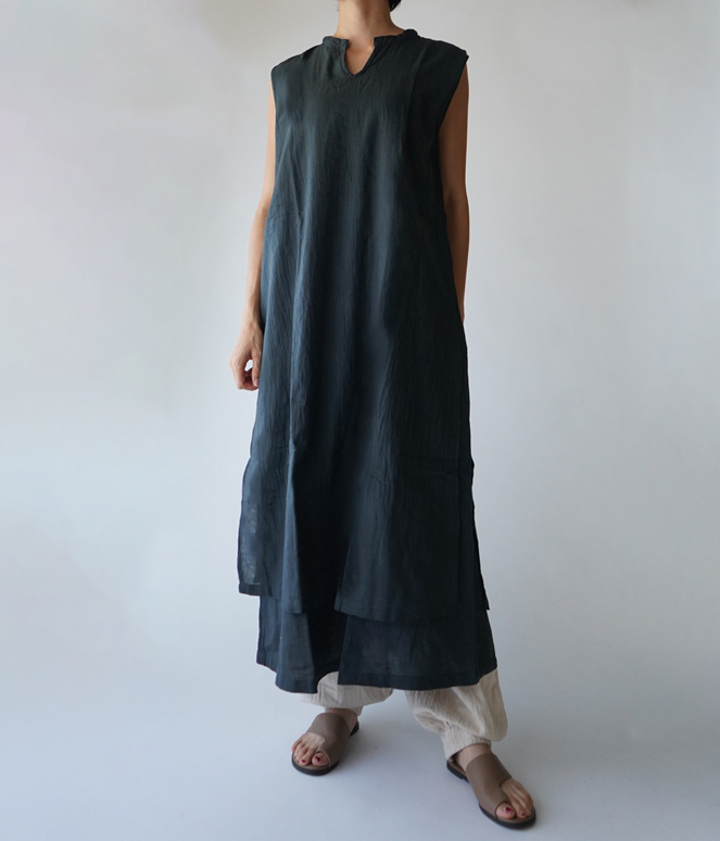 ヂェン先生の日常着 袖なしかさねワンピース - ANANDASIA
