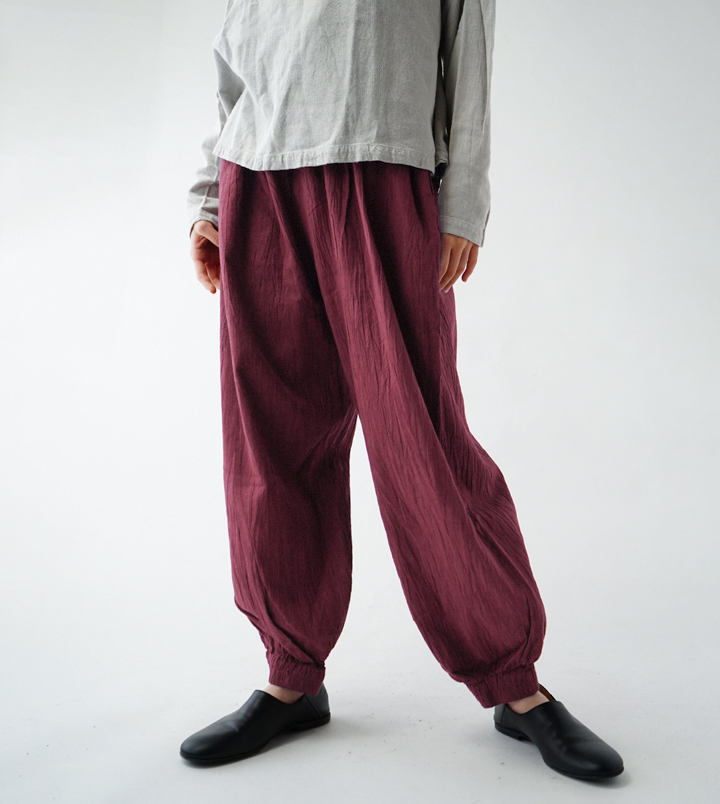 ヂェン先生の日常着　赤藤色　バルーンパンツ　スリム ヂェン先生の日常着 バルーンパンツスリム - ANANDASIA