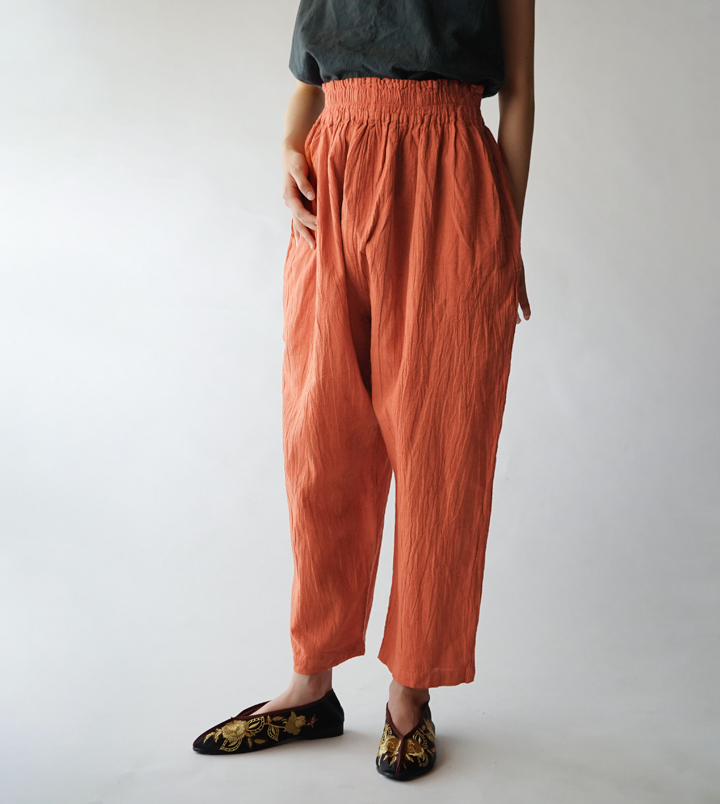 ヂェン先生の日常着　シンプルパンツ　テーパード　厚手  M fit=scale-down,w=1200