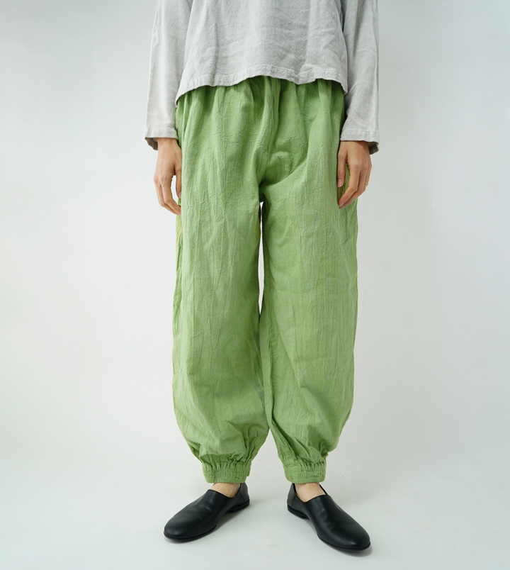 ヂェン先生の日常着 バルーンパンツスリム厚手 - ANANDASIA