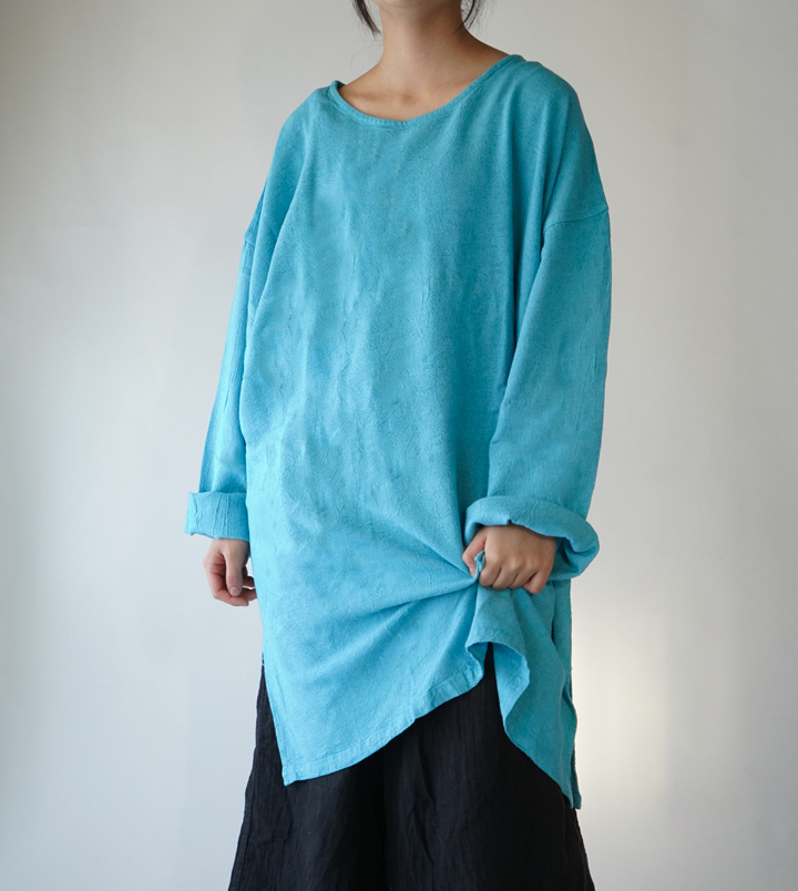 ヂェン先生の日常着 長袖Tシャツチュニック - ANANDASIA ヂェン先生の日常着 長袖Tシャツチュニック - ANANDASIA