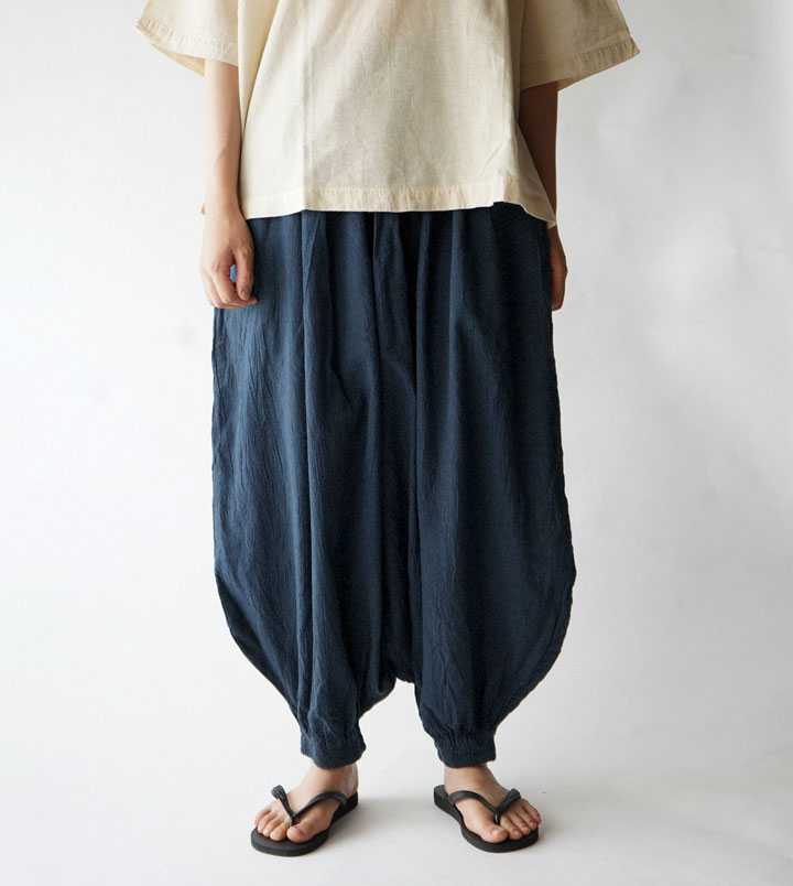 【美品】ヂェン先生の日常着　バルーンパンツ（ブルーグレー） ヂェン先生の日常着 バルーンパンツレギュラー - ANANDASIA