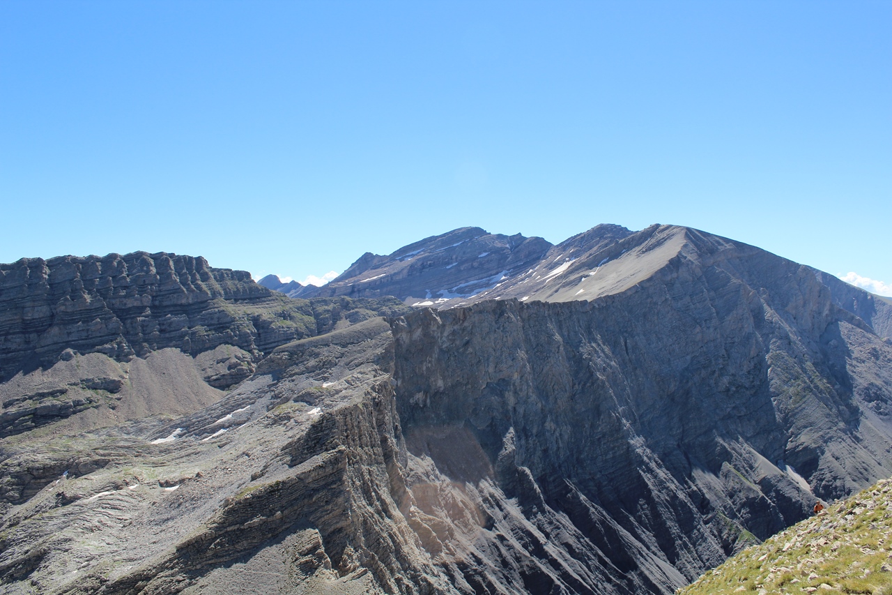 Barre de Vautreuil et vallon du Laverq
