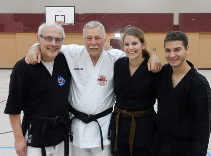 Heinrich Reimer, 8. Dan, feierte sein 50. Jubiläum im Karate!