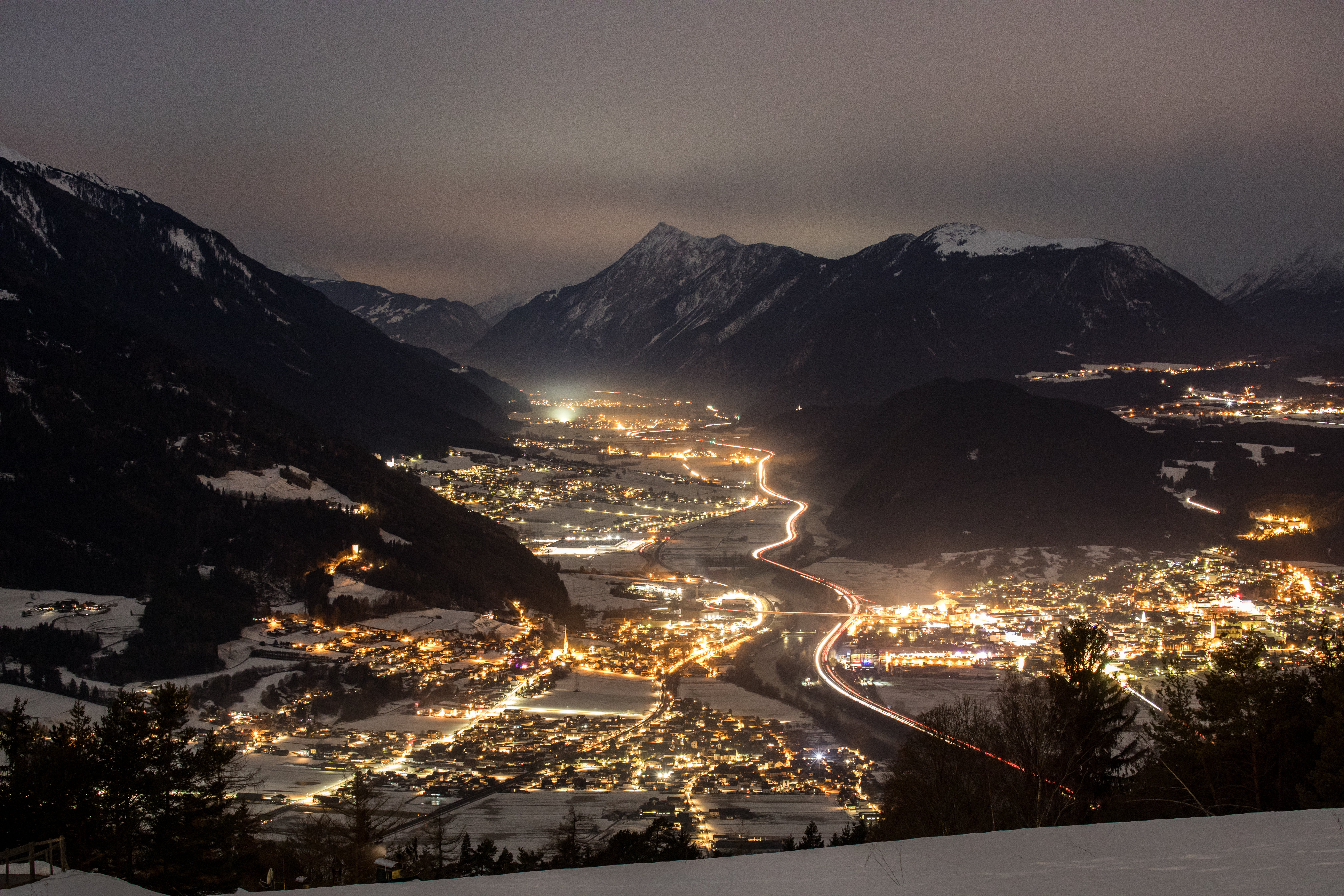 Weitsicht: Gleich links um die Ecke folgt Innsbruck