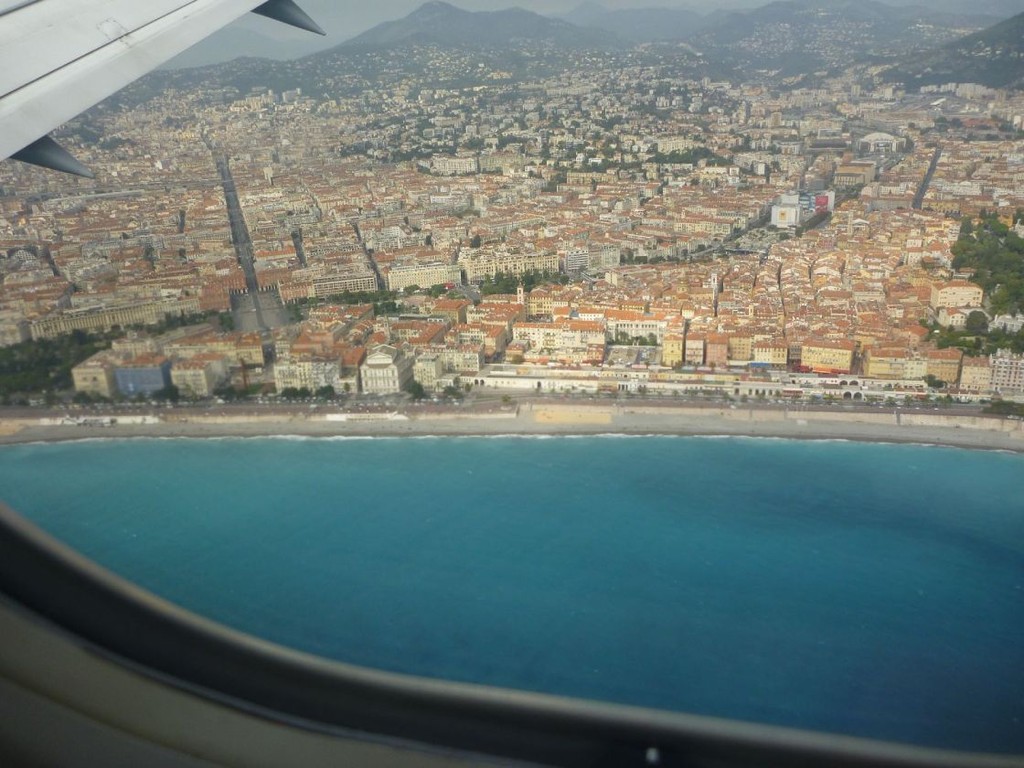 avenue Jean medecin et le port de Nice