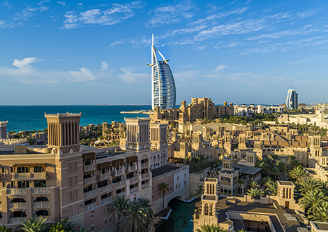 Madinat Jumeirah mit Burj Al Arab