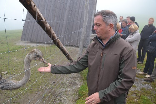 Auch unser Säcklwart geizt nicht, da schau her, ein Herz für Tiere...