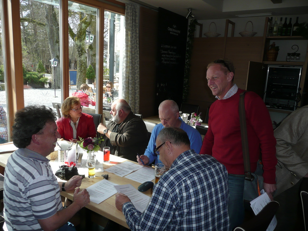 Begrüßung durch den scheidenden Obmann Koll. Döberl BH Linz Land