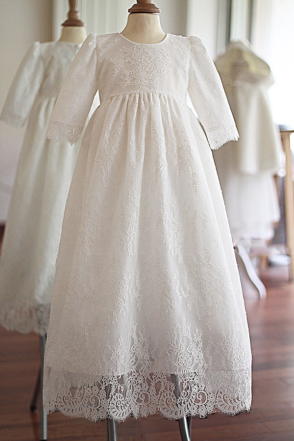 Robe de Baptême Traditionnelle longue pour Bébé