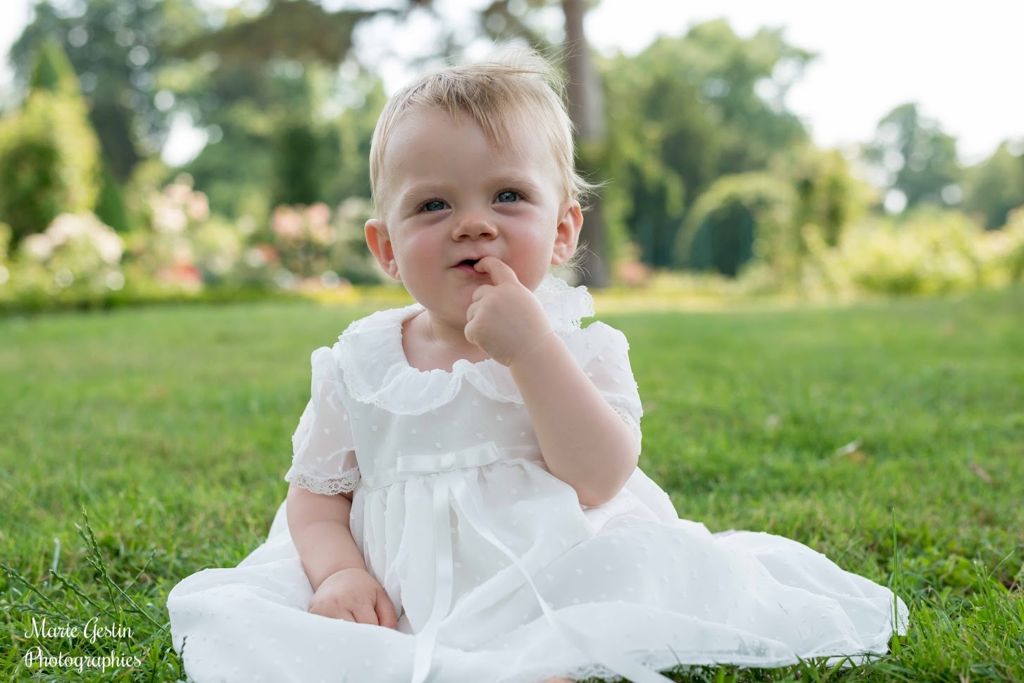 Robe bapteme Alicia bebe fille voile plumetis Fil de Legende Paris