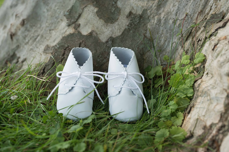 Chaussons bebe garcon cuir blanc ceremonie Fil de Legende