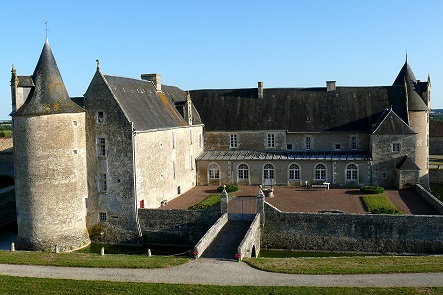 Hot air balloon flight - Chateau Saveilles ©photo-P.Baudouin