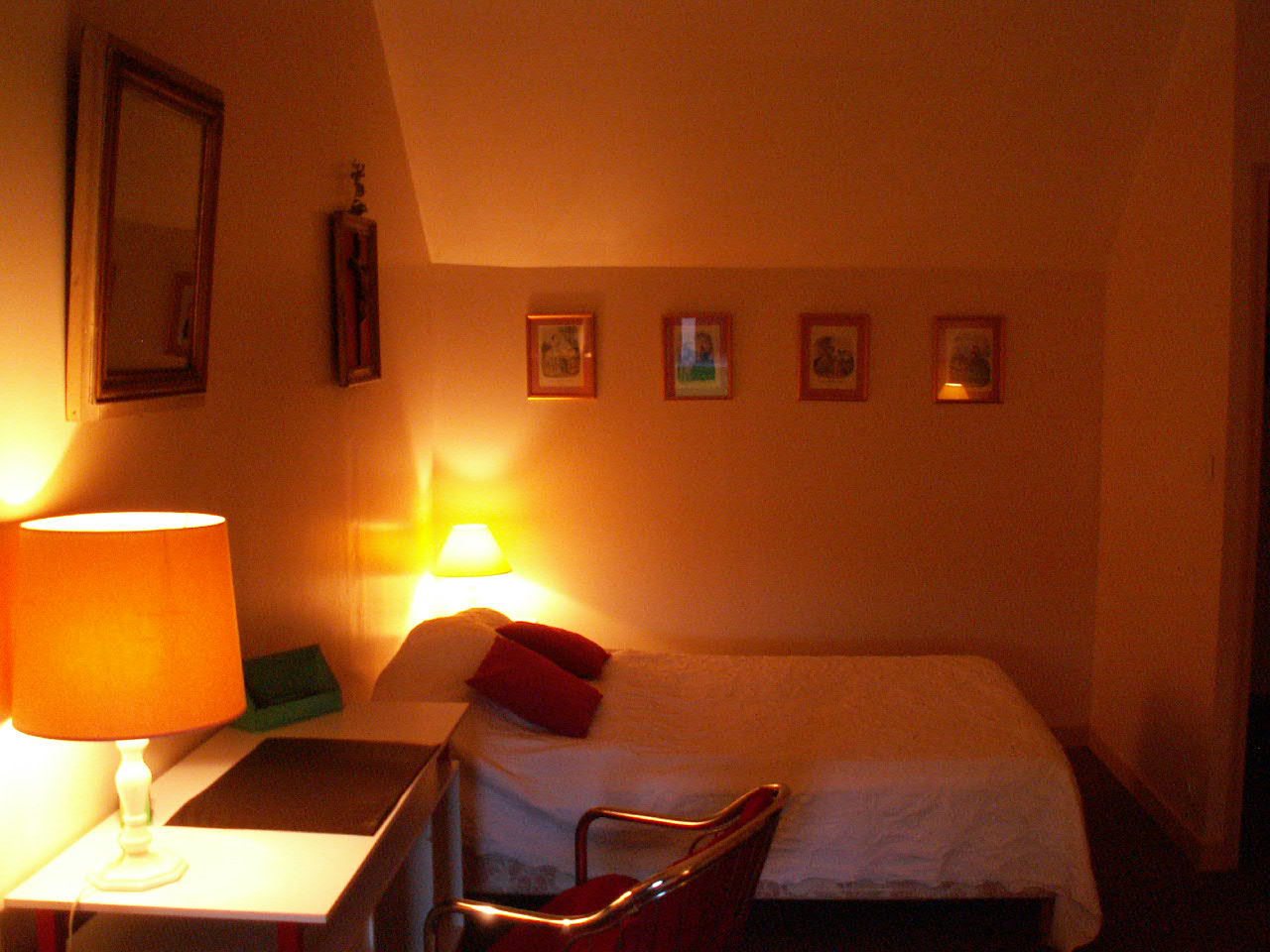 Chambre à 2 lits, à l'étage