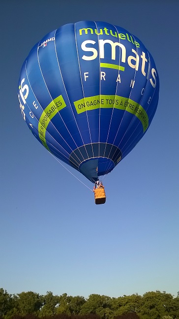 Hot air balloon flight - Chateau Saveilles ©photo-P.Baudouin