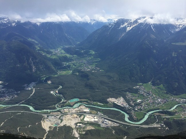 Blick taleinwärts vom Tschirgant