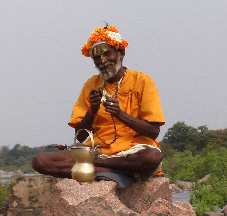  Un religieux sadhu.
