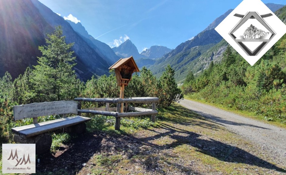 Wanderung am Fuße der Dremelspitze