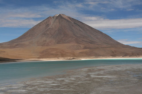 Grüne Lagune in Bolicien_ Salzseen_Uyuni