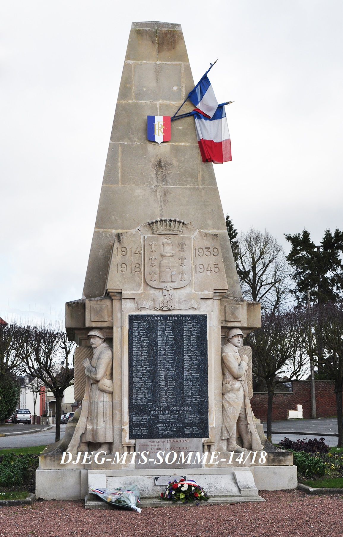 MONTDIDIER les monuments aux morts 1418 somme MONTDIDIER les monuments aux morts 1418 somme