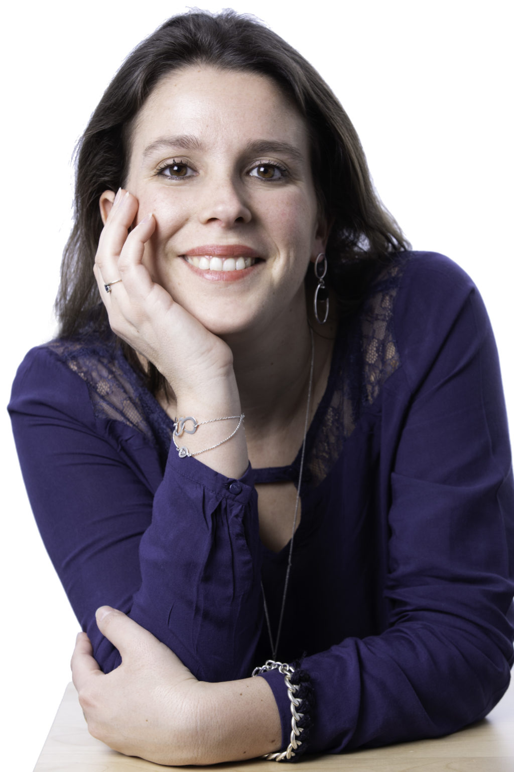Laëtitia, éducatrice Montessori et hypnopraticienne / Animatrice des ateliers Montessori 0/3 ans et 3/9 ans