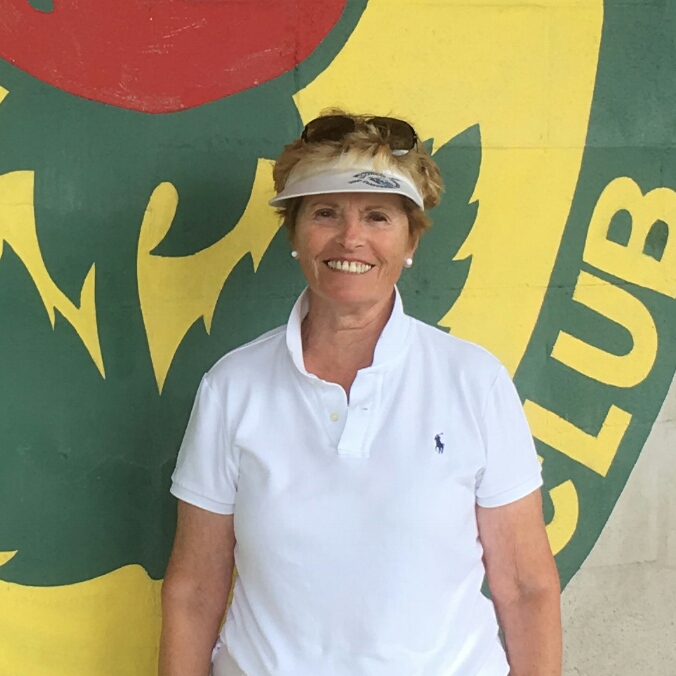 Women's singles champion, Cathy O'Brien