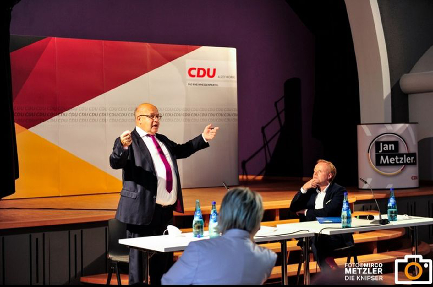 „Altmaier: Jan Metzler wird mich erst in Ruhe lassen, bis das gelöst ist!“