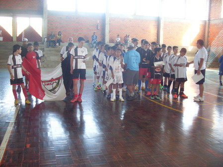 GRÊMIO ESPE, NA ABERTURA DO MUNICIPAL DE FUTSAL SUB 14. 