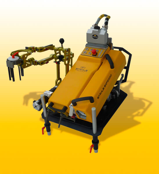 Fahrroboter - SAP2000 - Stähle GmbH