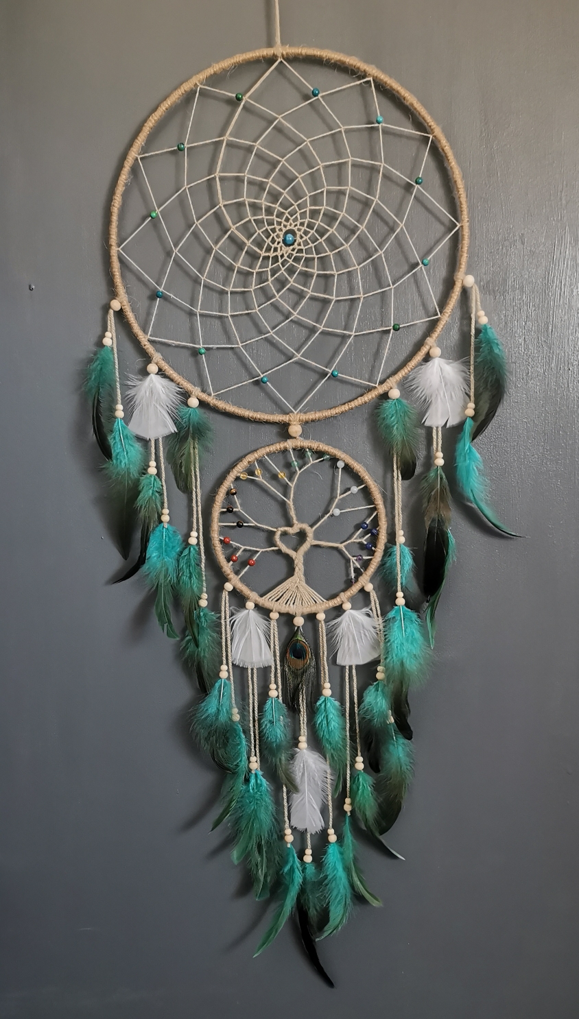 Grand attrape-rêves déco bohème bleu/vert avec pierres naturelles (cercle 50 cm)