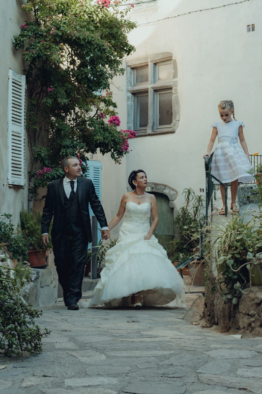Pourquoi faire une séance engagement avant son mariage dans les Alpes-Maritimes ?