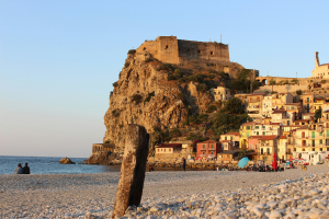 Spiaggia di Scilla: Juwel am Tyrrhenischen Meer