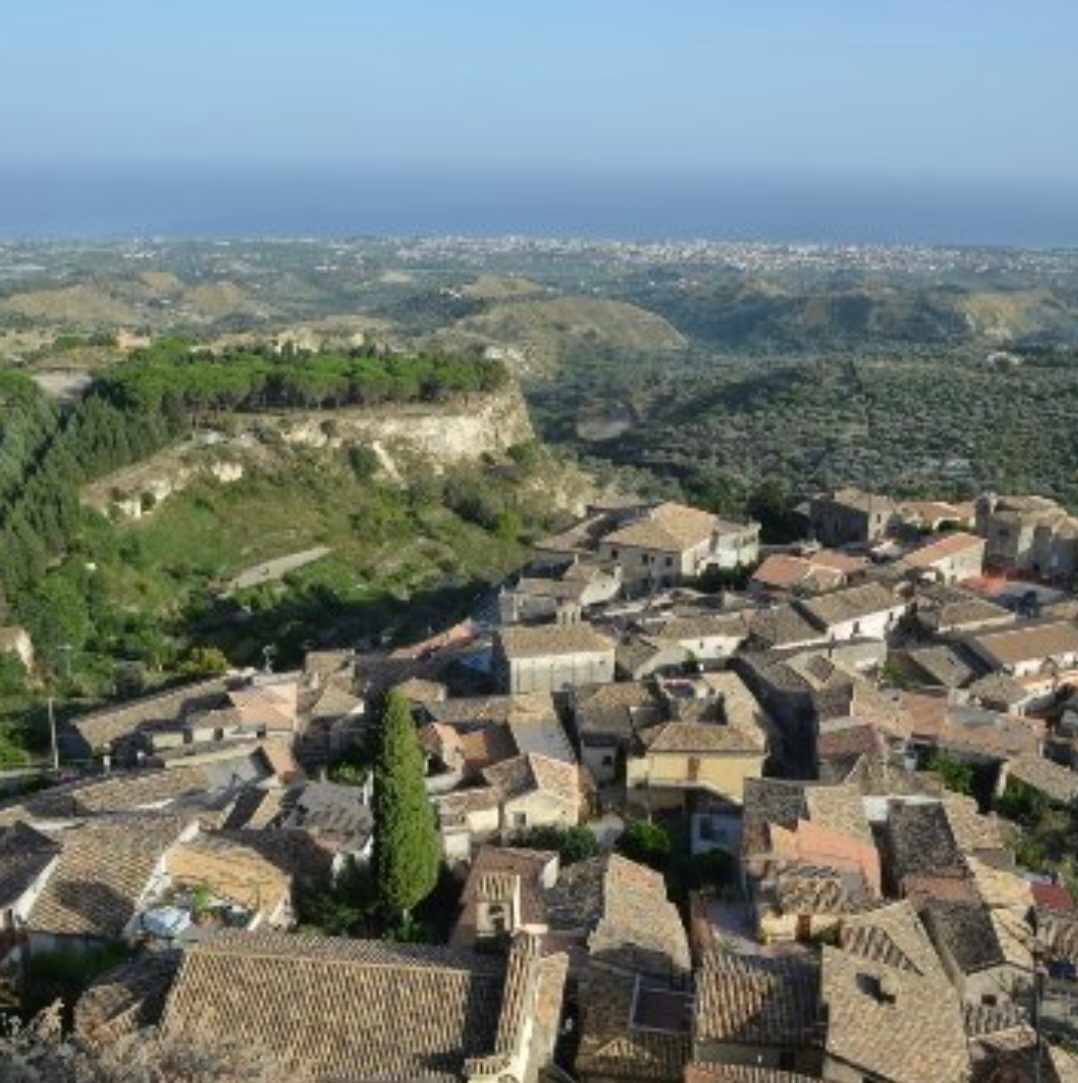 Gerace in Kalabrien: Mittelalterliches Juwel auf 500 m Höhe