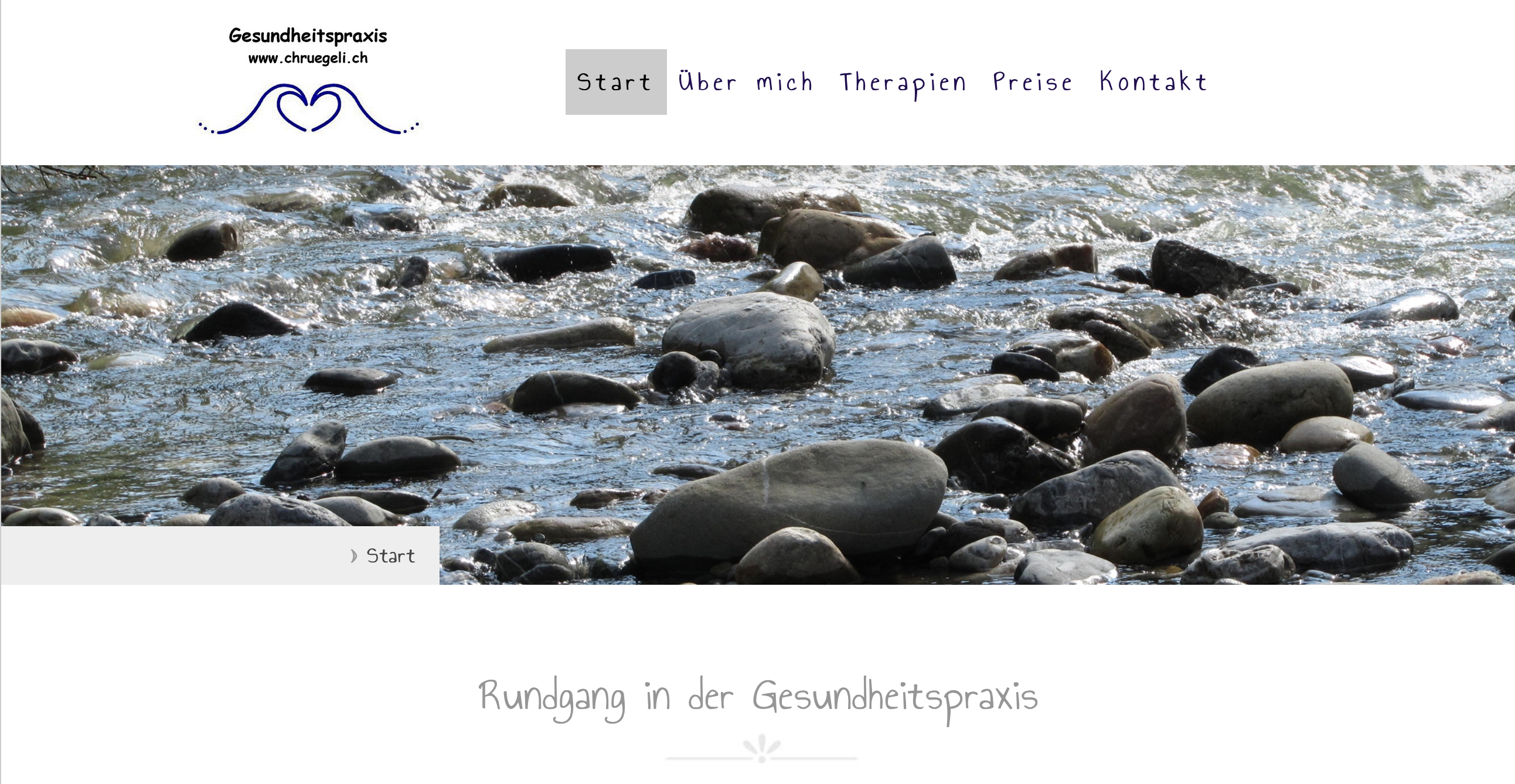 Hedaderbild Bach mit Steinen Gesundheitspraxis Chruegeli, unterstützt von Jungo-Grafik