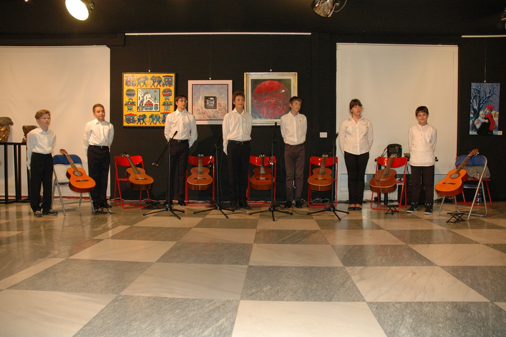 < Ensemble Chitarrambina - Federico Caudana >,Sabato 24 Settembre 2011, presso la sala espositiva del palazzo della Regione Piemonte, in pz. Castello 165 a Torino.