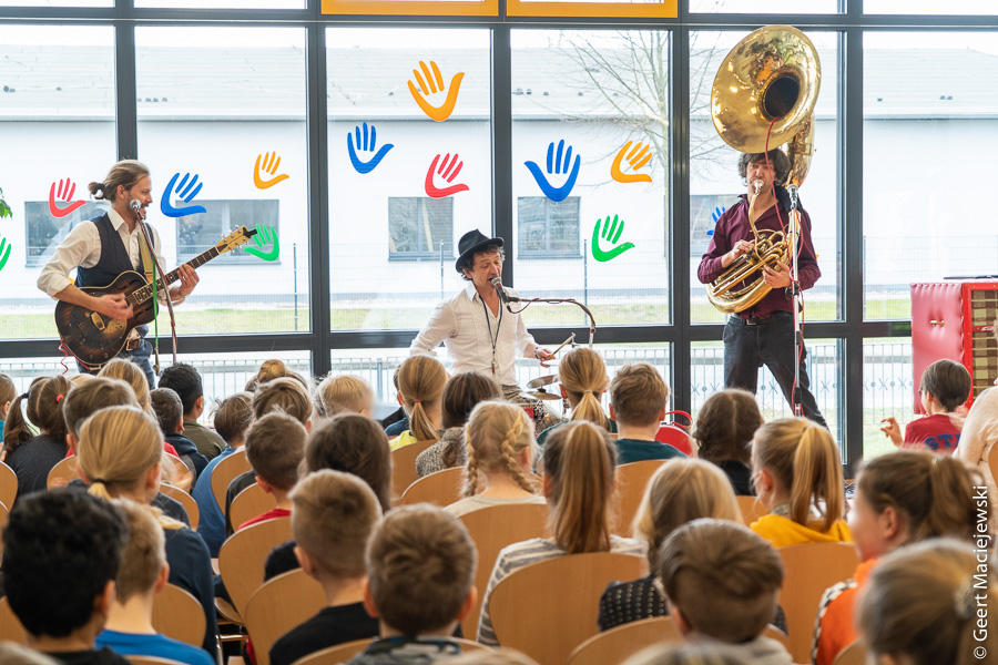 Schülerkonzert mit Triple Trouble 