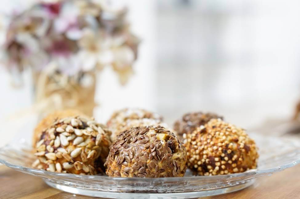 Energy Balls | fluffig, clean & low carb