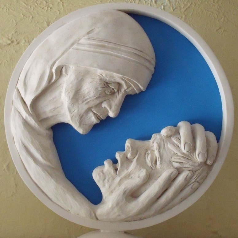 Madre Teresa, gesso