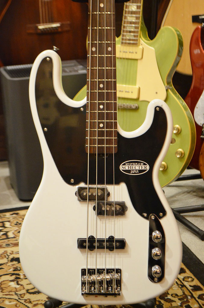 SCHECTER THE TREMBLER トレモロペダル 2024高い素材 SCHECTER THE TREMBLER（新品）【楽器検索