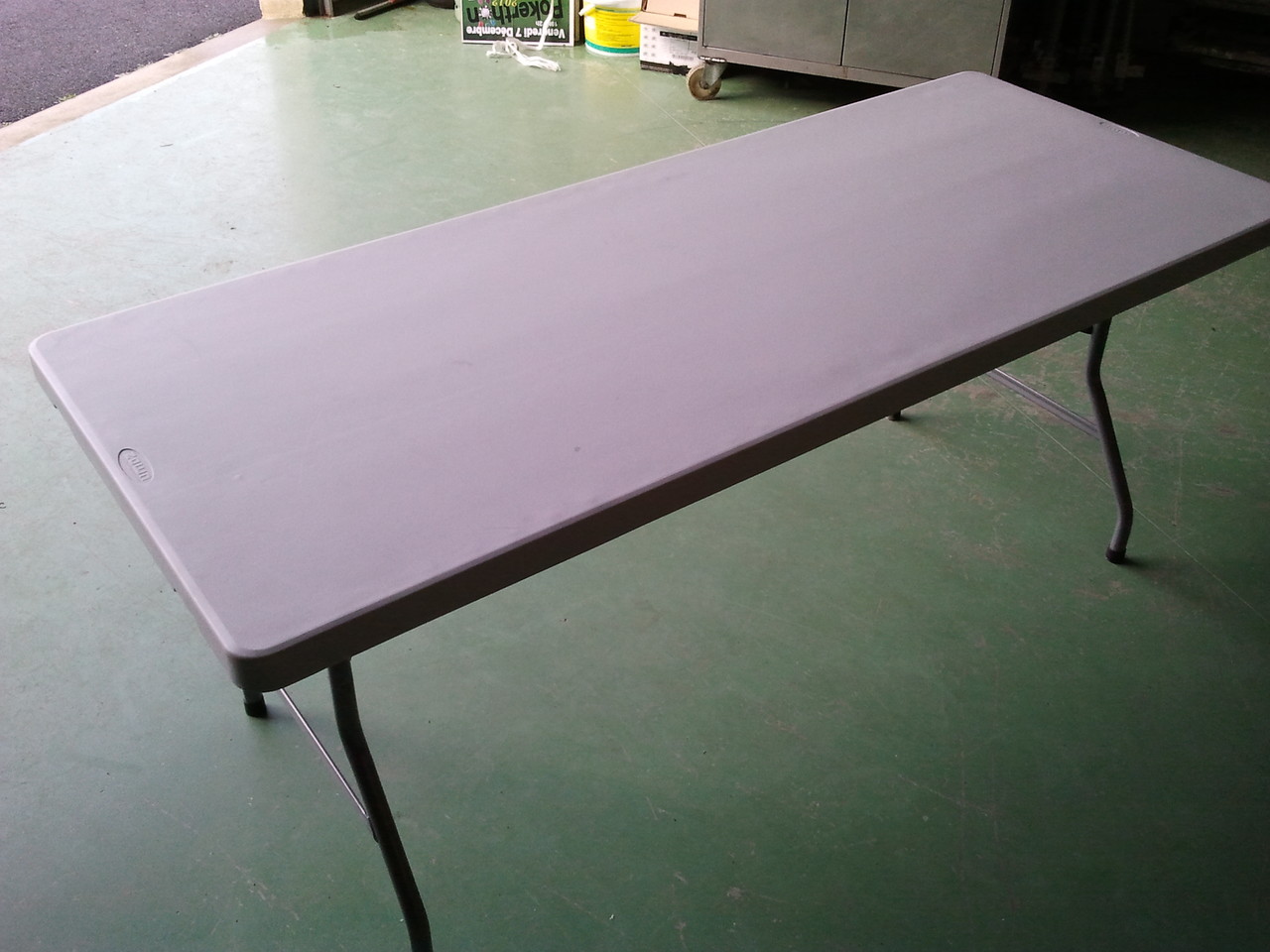 Table intérieur uniquement 1,80m